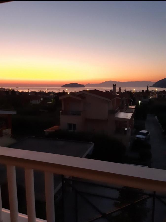 4Seasons Apartment Nea Iraklitsa Luaran gambar